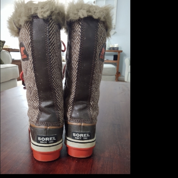 Sorel Winter Snow Boots - Picture 5 of 6